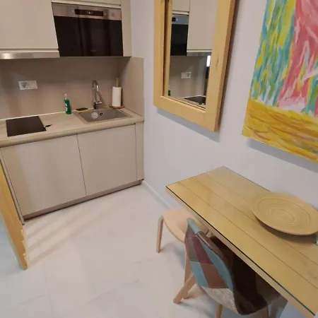 Apartment Luna Cozy Apartment Pylaia